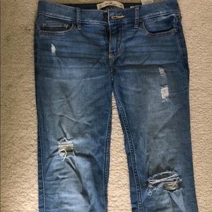 Lowrise hollister jeans